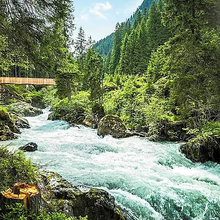 Laerchenlodge Skyspa And Whirlpool Stubai Card Hotel 4*